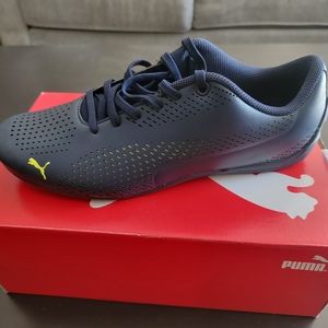 Size 8.5 Puma